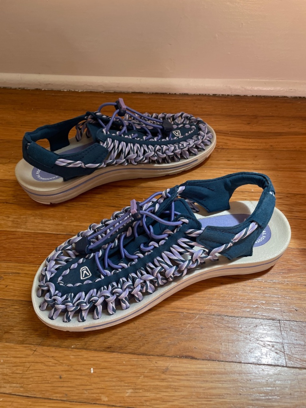 Keen Uneek Sport Sandals Womens US 6.5 Lavender Two Cord Comfort - Picture 3 of 9